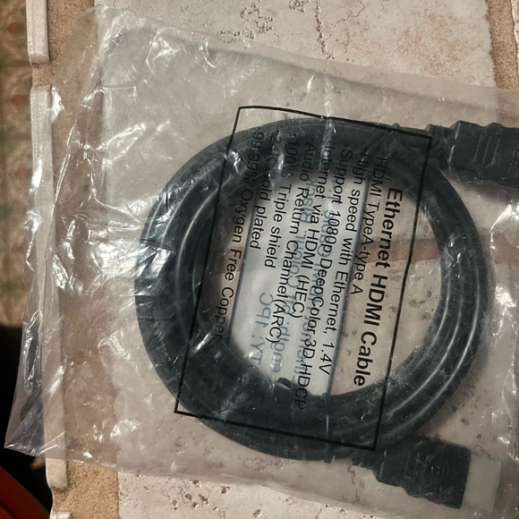 HDMI Cable 6ft - Picture 2 of 3